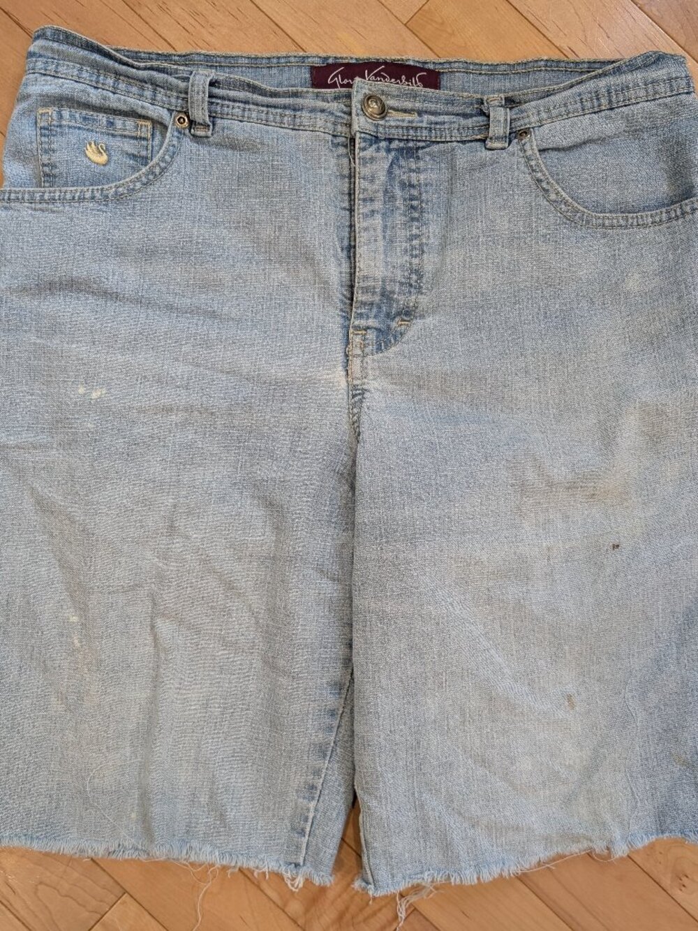 Gloria Vanderbilt Cutoff Denim Jeans. Size 12